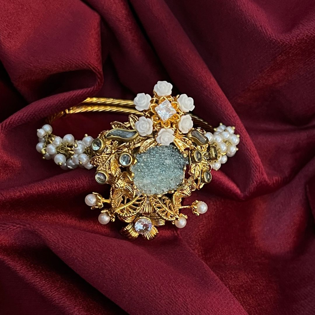 Imperial Grave image 1