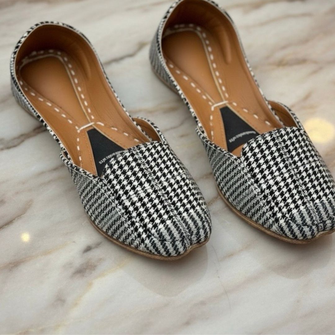 Strut Loafers (Naqshkaar by Hemohandicrafts) image 1