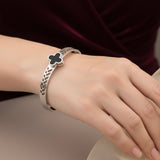 Wrist Elegance image 0