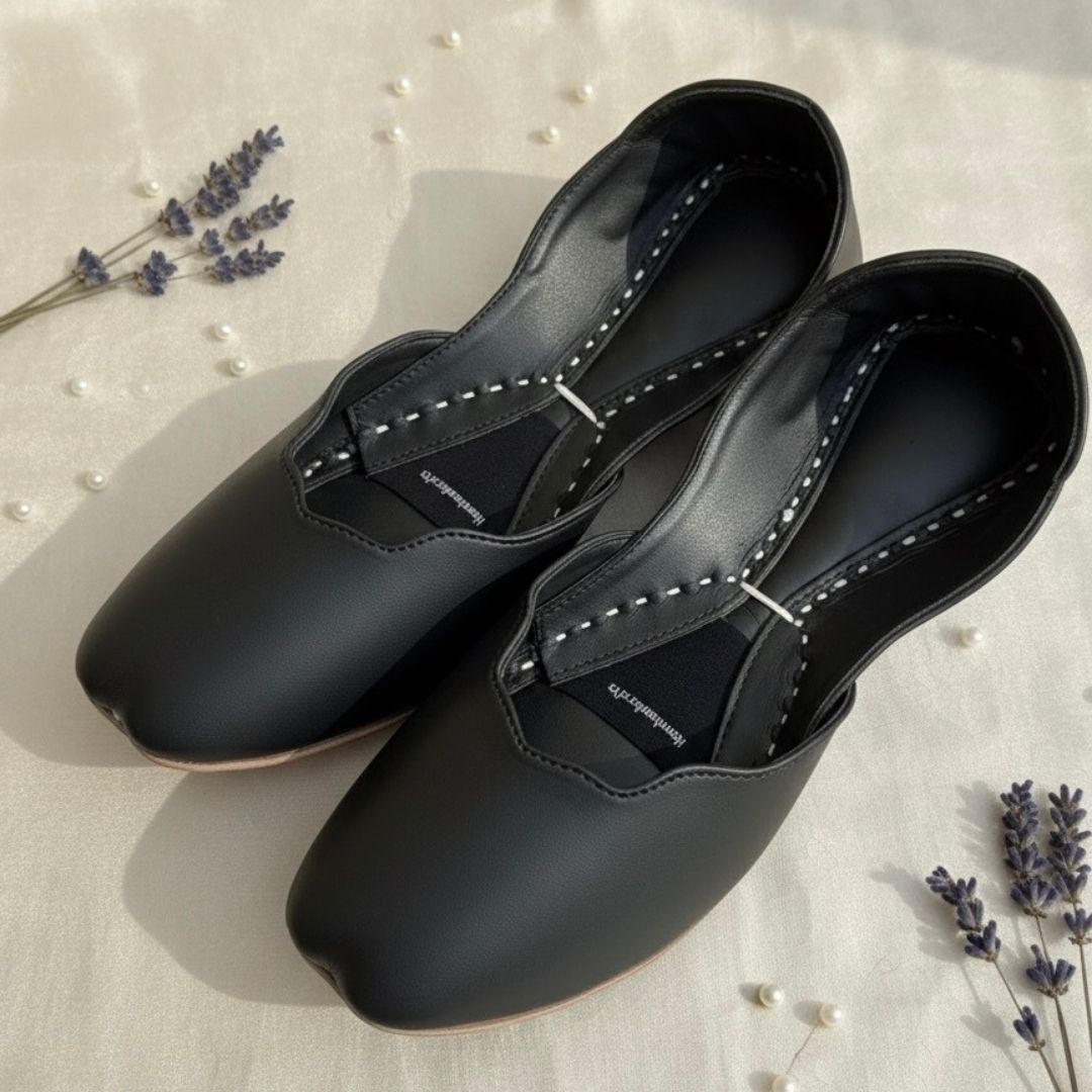 Ebony khussa (Naqshkaar by Hemohandicrafts) image 1