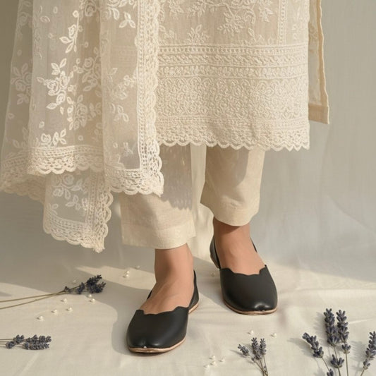 Ebony khussa (Naqshkaar by Hemohandicrafts) image 0