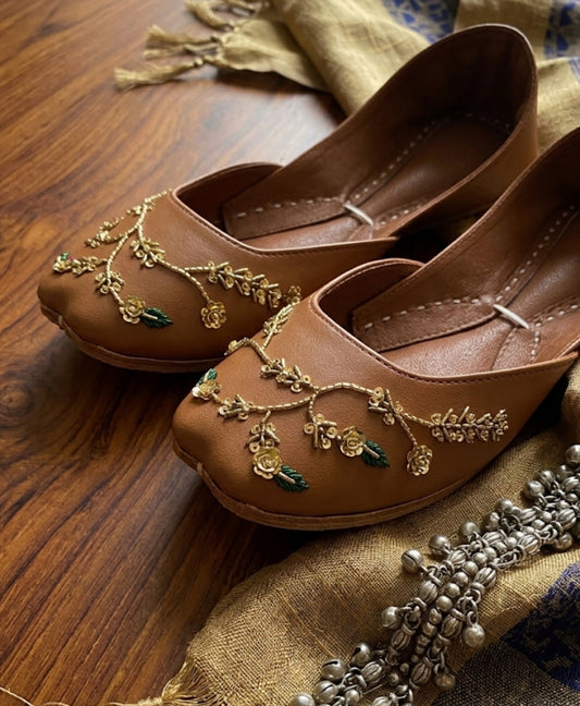 Camel Brown